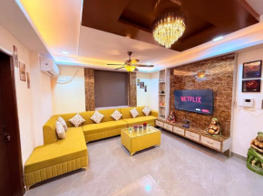 Palm Elanza by Palm Leisure Stays